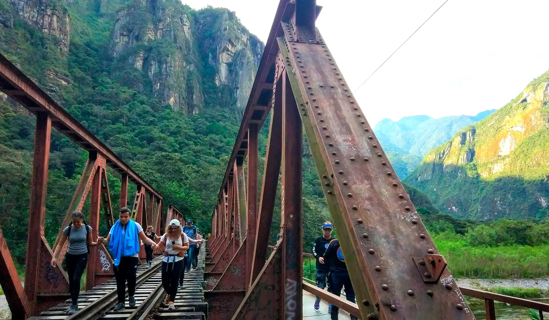 SANTA TERESA – HIDROELÉCTRICA – AGUAS CALIENTES - foto