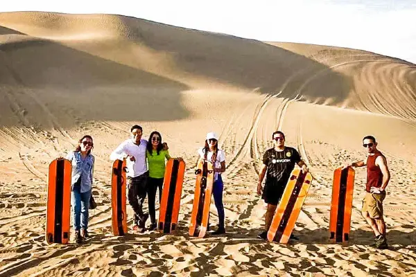 TOUR DE UN DÍA COMPLETO A PARACAS, ICA Y DESIERTO DE HUACACHINA