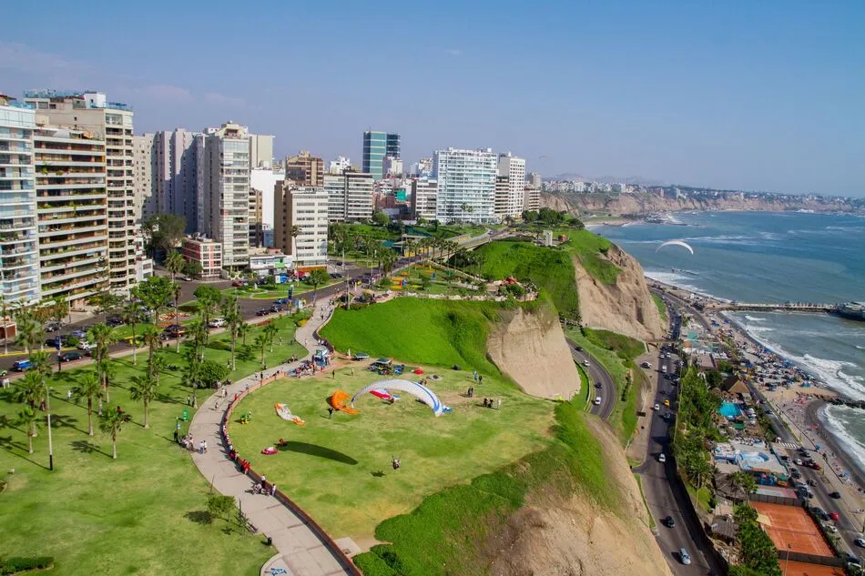 DESCUBRE EL CENTRO HISTÓRICO DE LIMA